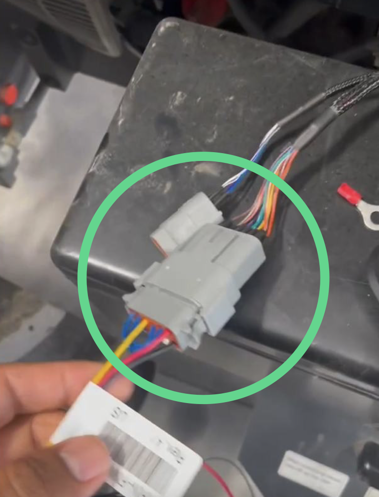 Deutsch connector fully seated on the GPS device