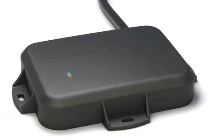 GPS device LEDs showing solid blue (GPS) and solid green (cellular)